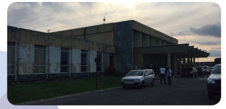 基桑加尼機(jī)場(chǎng)因屋面增加水箱、墻面增加幕墻等建筑物功能提升改造而增加荷載，對(duì)原有建筑質(zhì)量進(jìn)行檢測(cè)鑒定
